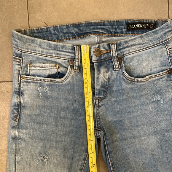 BLANK NYC Distressed Capris with Ruffled Bottoms - Picture 6 of 11